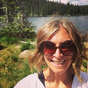 Meet your Posher, Kara